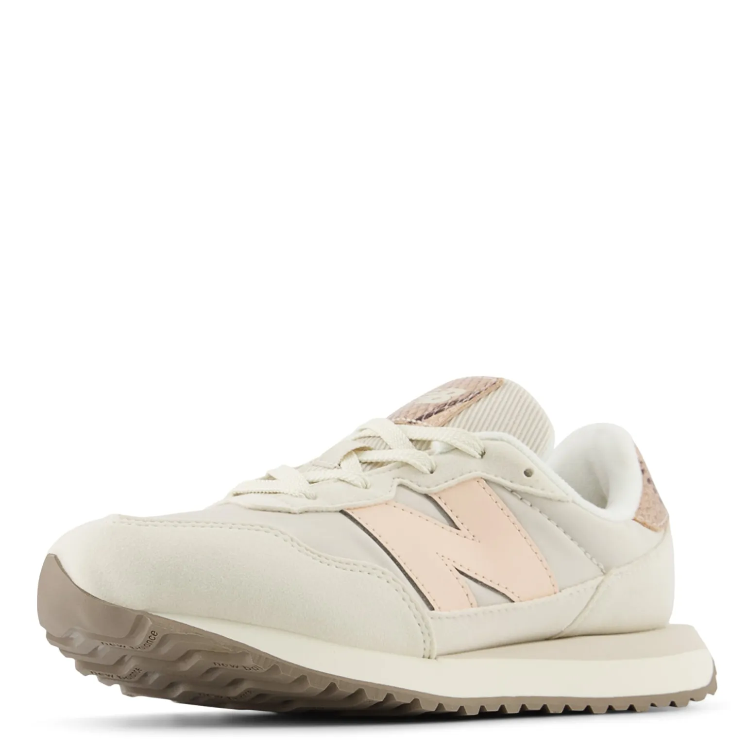 Girl's New Balance, 237 Sneaker - Big Kid