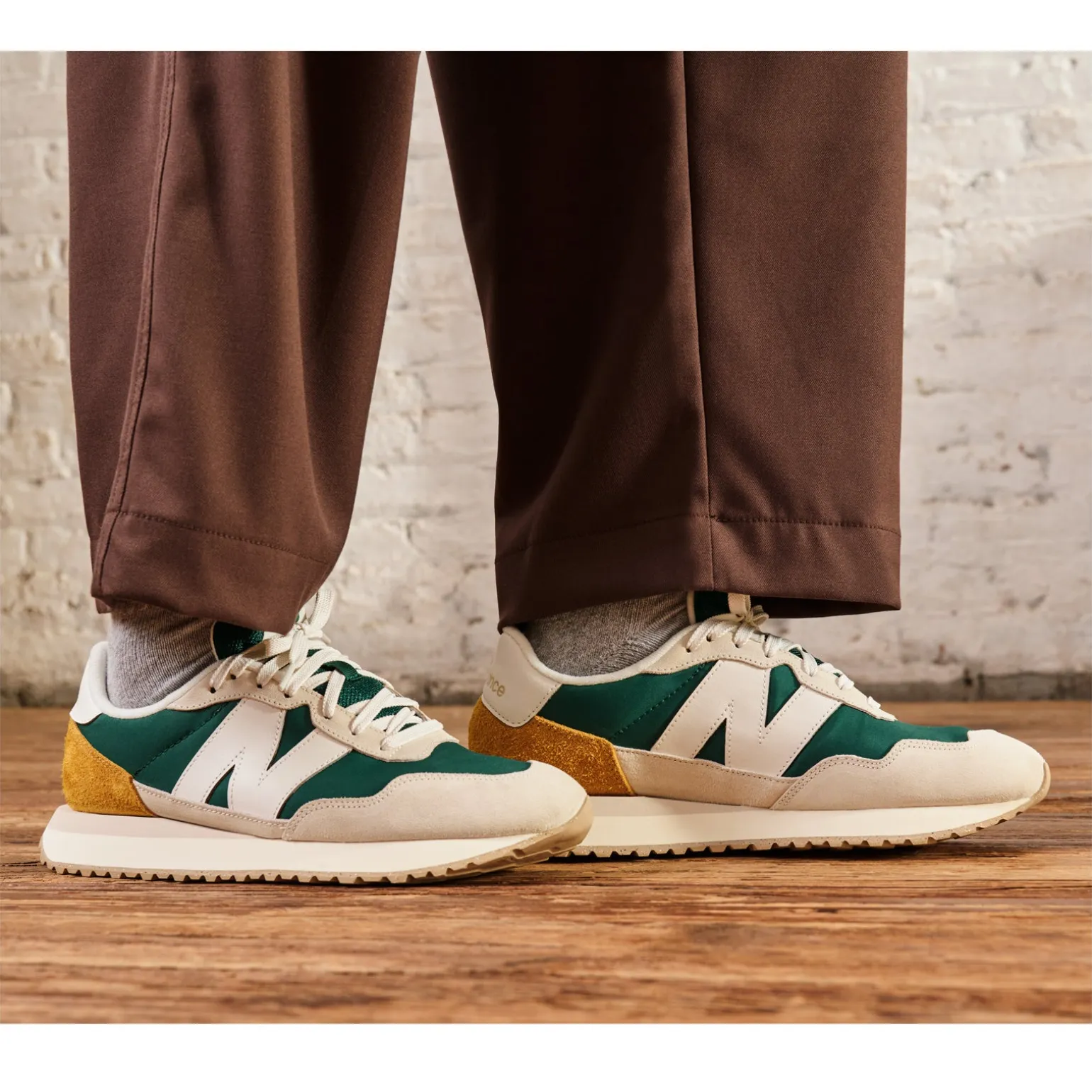 Men's New Balance, 237 Sneaker