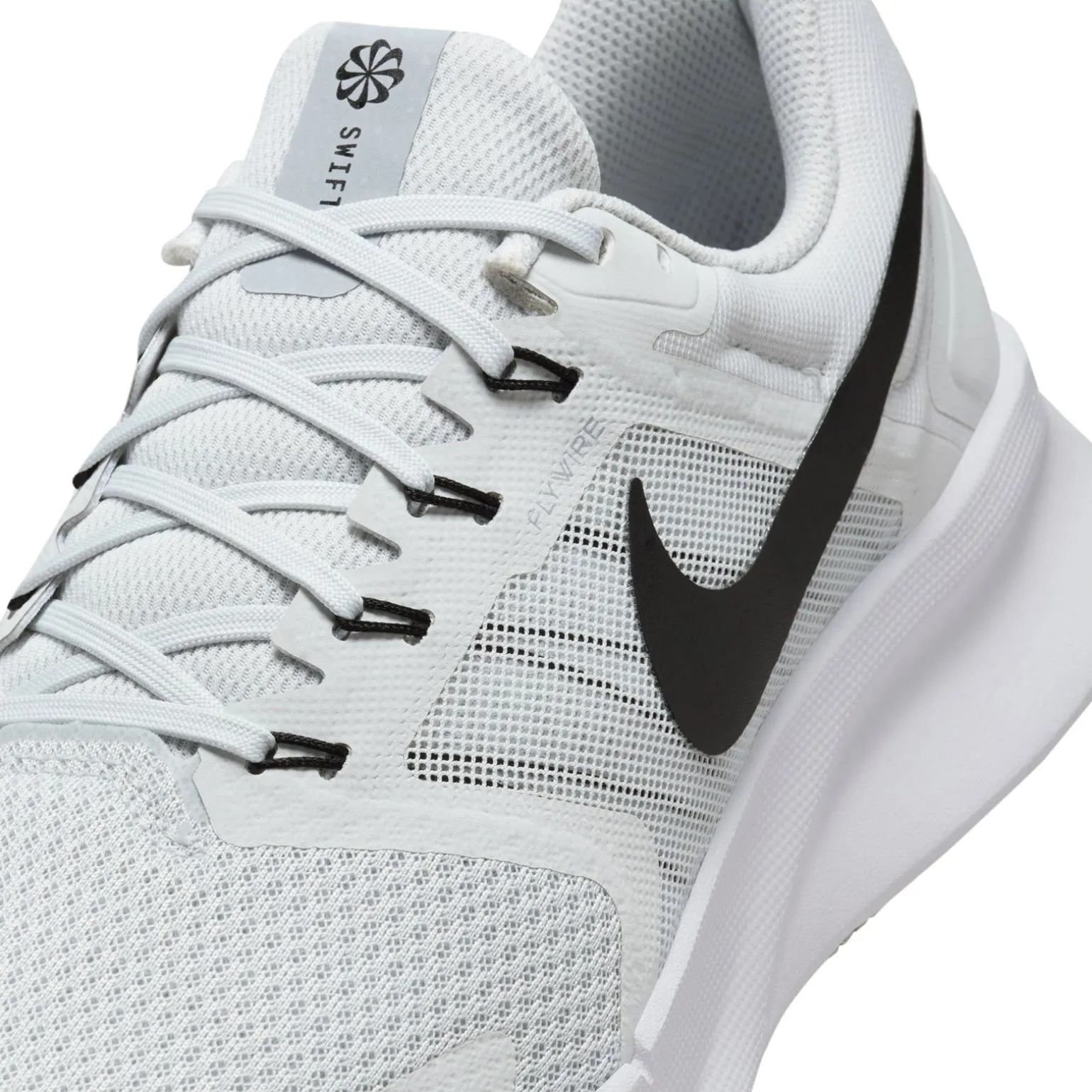 Men's Nike, Run Swift 3 Running Shoe - Extra Wide Width
