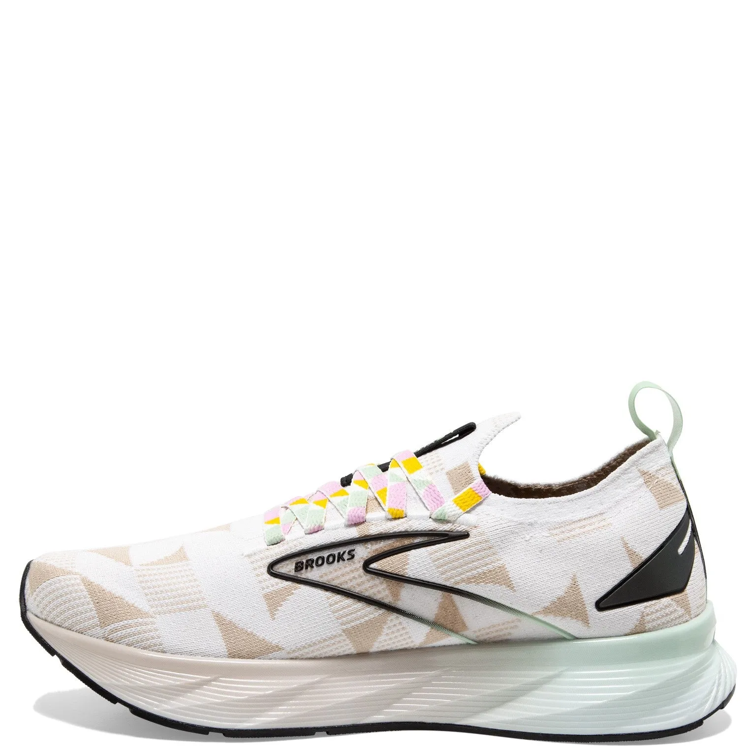 Women's Brooks, Levitate Stealthfit 6 Running Shoe