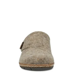Women's Earth, Ezra Clog