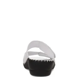 Women's La Plume, Jessica Sandal