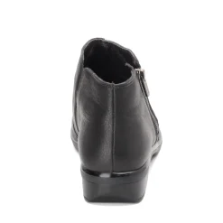 Women's Naot, Matagi Boot