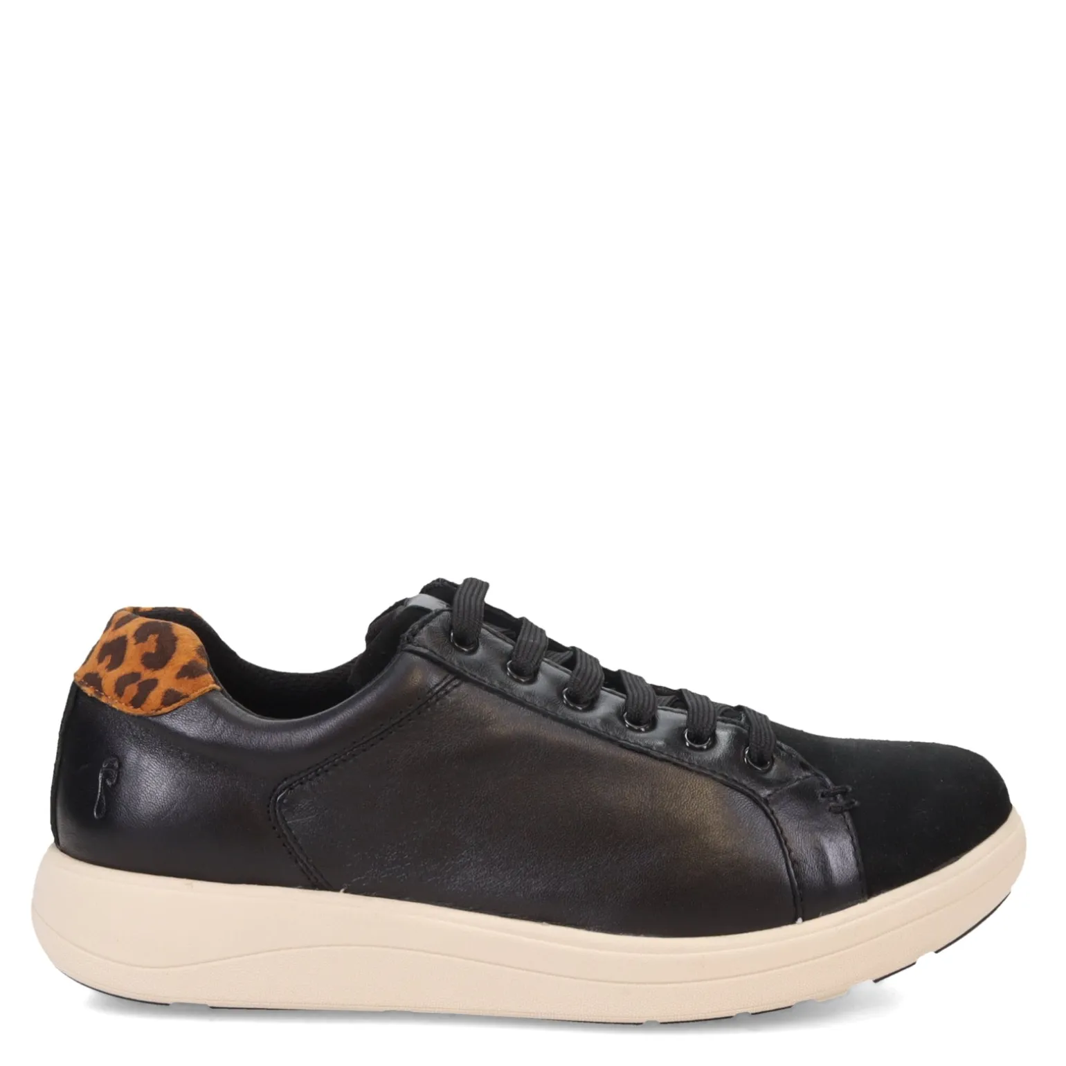 Women's Strive, Dakota Sneaker